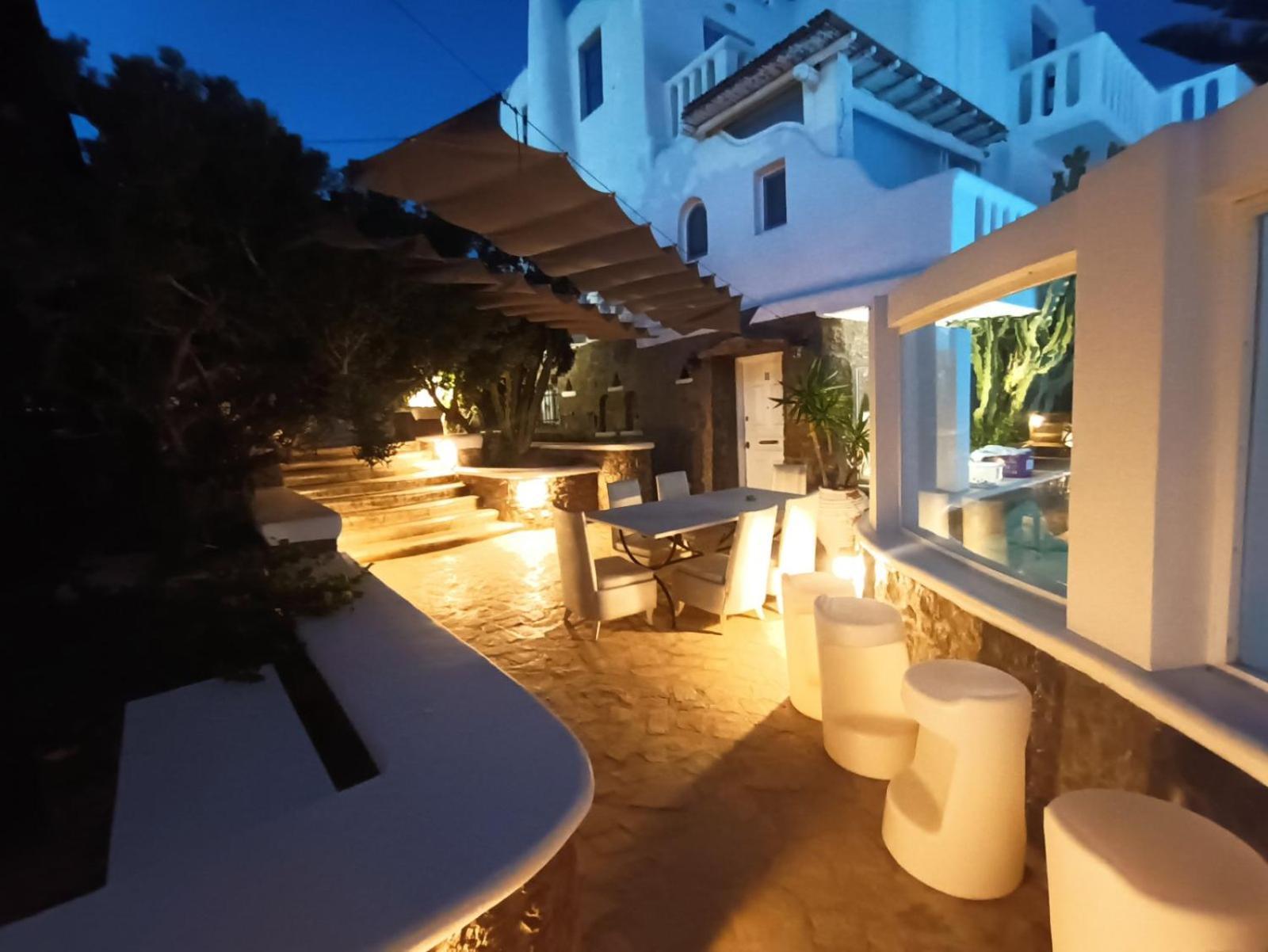 Mykonian Iros Suites & Villas Mykonos Town Exterior foto