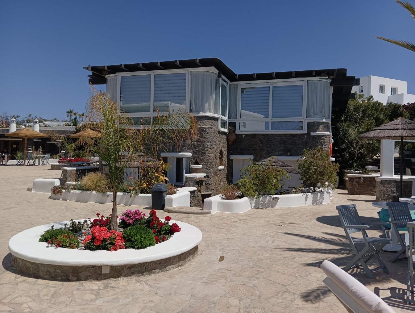Mykonian Iros Suites & Villas Mykonos Town Exterior foto